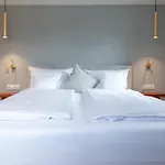 Altes Zollhaus 3*
