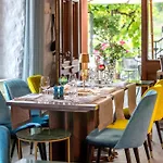 Altes Zollhaus 3*