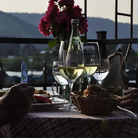 Altes Zollhaus Bed & Breakfast 3*