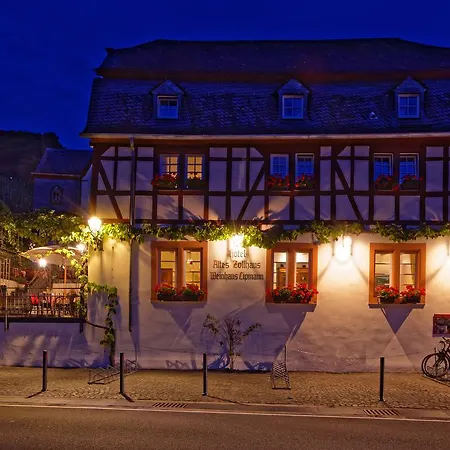 Altes Zollhaus Bed & Breakfast 3*