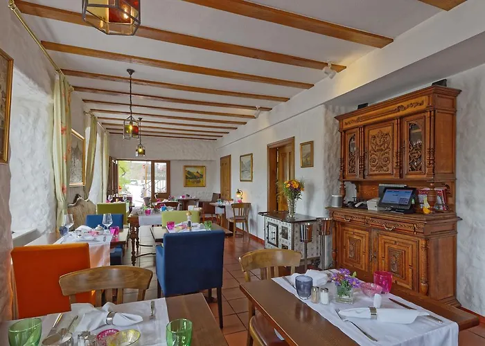 Altes Zollhaus Bed & Breakfast 3*