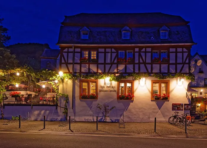 Altes Zollhaus Bed & Breakfast 3*